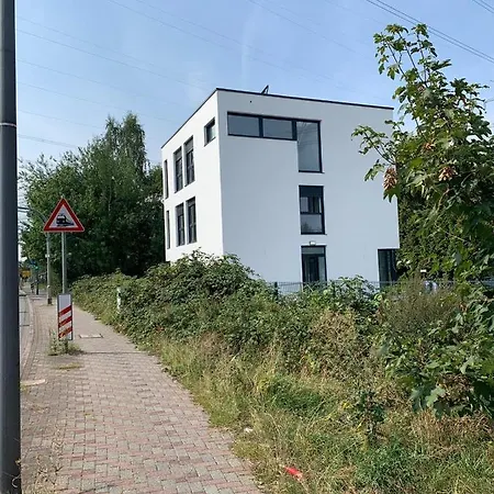Lovely Studio West 2 Cologne
